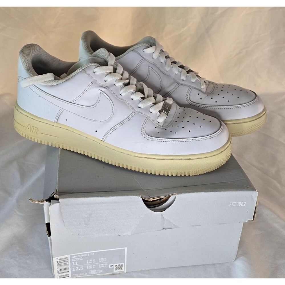 Nike Air Force 1 '07 Low White Size 11m 12.5w